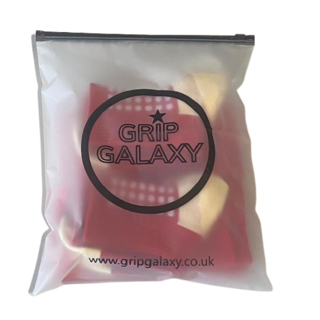 PERFORMANCE PACK (SOCKS X2, SLEEVES X2 + MINI SHIN-PADS)