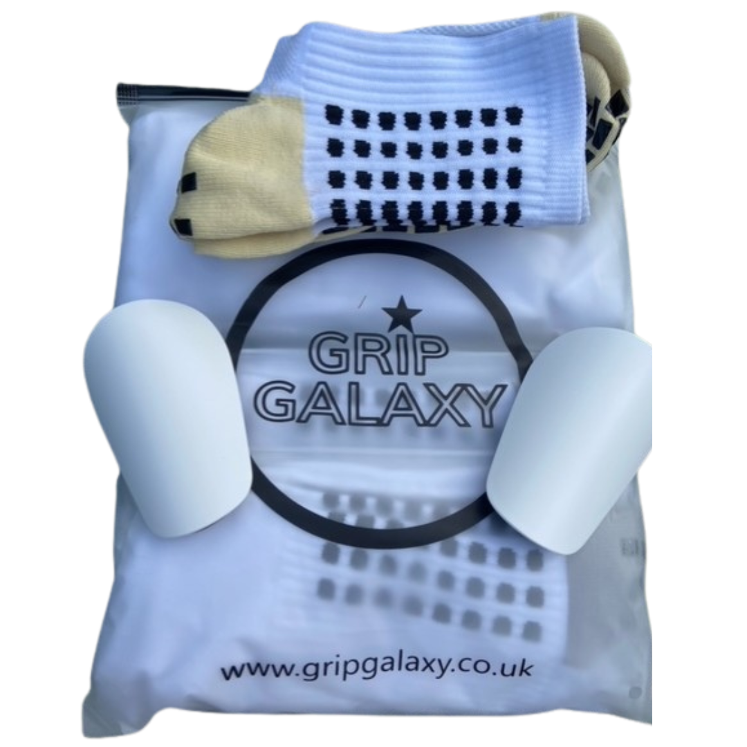 PERFORMANCE PACK (SOCKS X2, SLEEVES X2 + MINI SHIN-PADS)