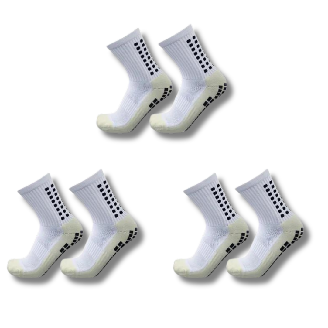 childrens grip socks in white