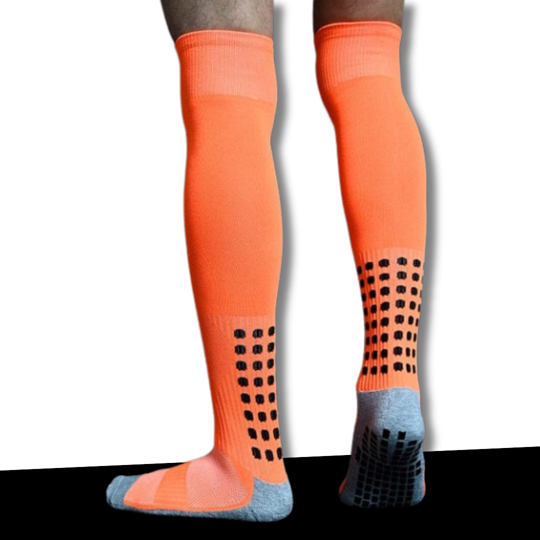 FULL LENGTH GRIP SOCKS